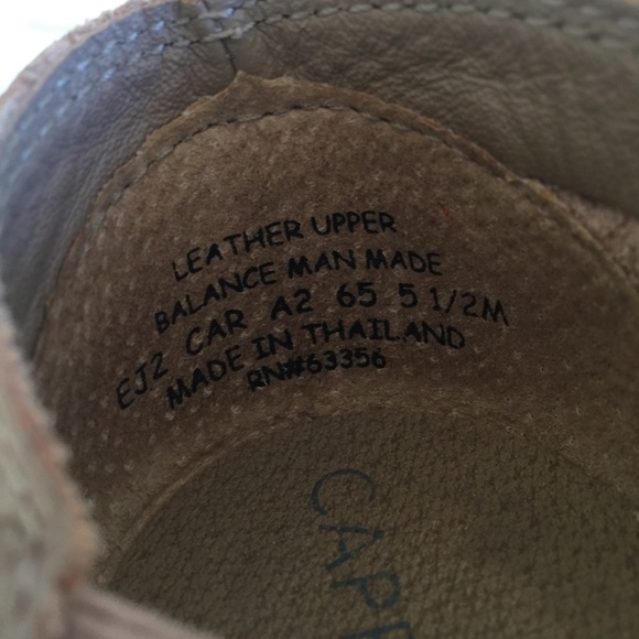 Capezio | E-Series Jazz Slip On - Picture 8 of 8